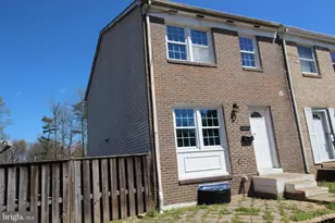 2915 Pheasant Ln, Woodbridge, VA 22191 - Photo 1