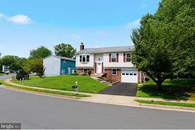 5625 Roundtree Drive, Woodbridge, VA 22193 - Photo 4