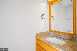 10491 Trinidad Ct, Manassas, VA 20109 - Photo 8