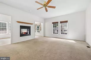 14023 Flagtree Pl, Manassas, VA 20112 - Photo 16