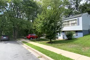 14326 Bismark Ave, Woodbridge, VA 22193 - Photo 2
