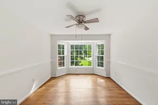 12207 Knightsbridge Dr, Woodbridge, VA 22192 - Photo 10