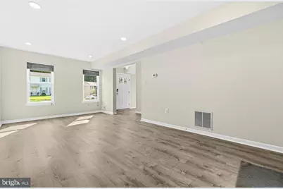 14290 Princedale Drive, Woodbridge, VA 22193 - Photo 8