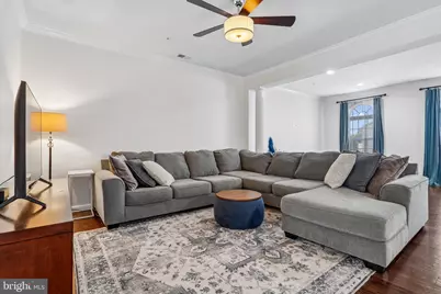 7504 Brunson Circle, Gainesville, VA 20155 - Photo 14