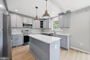 12759 Captains Cove, Woodbridge, VA 22192 - Photo 2