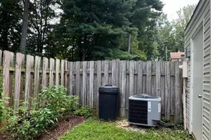 14582 Earlham Ct, Woodbridge, VA 22193 - Photo 16