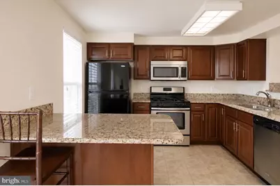 3351 Canton Court, Dumfries, VA 22026 - Photo 4