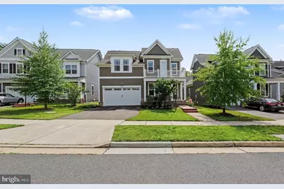 17929 Woods View Drive, Dumfries, VA 22026 - Photo 2