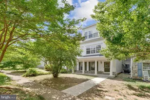 16461 Kenneweg Ct, Woodbridge, VA 22191 - Photo 1