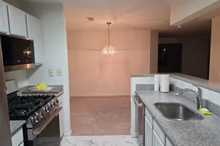 8095 Lacy Dr, Manassas, VA 20109 - Photo 10