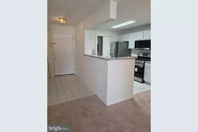 8095 Lacy Drive #202, Manassas, VA 20109 - Photo 2