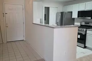 8095 Lacy Dr, Manassas, VA 20109 - Photo 2