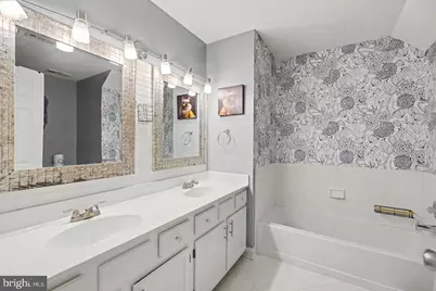 4046 Chetham Way, Woodbridge, VA 22192 - Photo 24