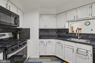 4046 Chetham Way, Woodbridge, VA 22192 - Photo 16