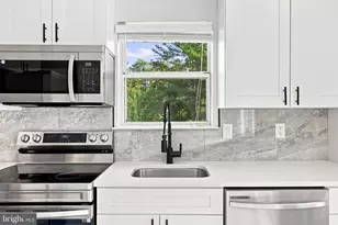 15346 Gunsmith Terrace, Woodbridge, VA 22191 - Photo 4