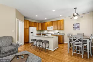 17469 Denali Pl, Dumfries, VA 22025 - Photo 8