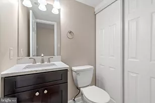 2506 Sedgewick Pl, Dumfries, VA 22026 - Photo 16
