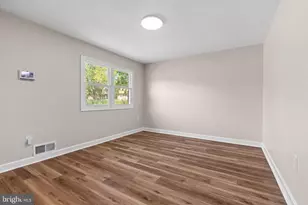 2506 Sedgewick Pl, Dumfries, VA 22026 - Photo 6