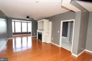 500 Belmont Bay Dr, Woodbridge, VA 22191 - Photo 2