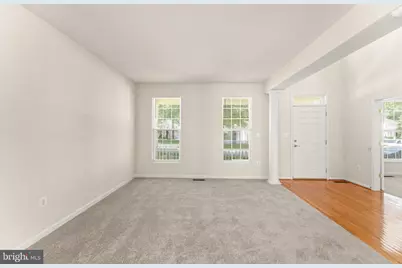 8309 Double Eagle Street, Gainesville, VA 20155 - Photo 12