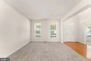 8309 Double Eagle St, Gainesville, VA 20155 - Photo 12