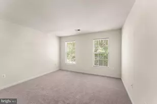 8309 Double Eagle St, Gainesville, VA 20155 - Photo 46