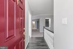 315 Overlook Dr, Occoquan, VA 22125 - Photo 4