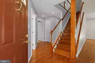 3818 Marquis Pl, Woodbridge, VA 22192 - Photo 6