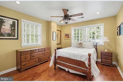 14337 Belleville Avenue, Woodbridge, VA 22193 - Photo 32