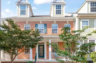 799 Monument Square, Woodbridge, VA 22191 - Photo 1