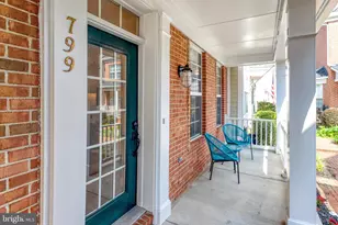 799 Monument Square, Woodbridge, VA 22191 - Photo 2
