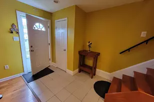 2426 Kilpatrick Pl, Dumfries, VA 22026 - Photo 2