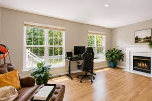 14047 Sable Ct, Woodbridge, VA 22193 - Photo 8