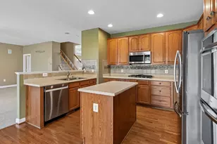 18483 Quantico Gateway Dr, Triangle, VA 22172 - Photo 8