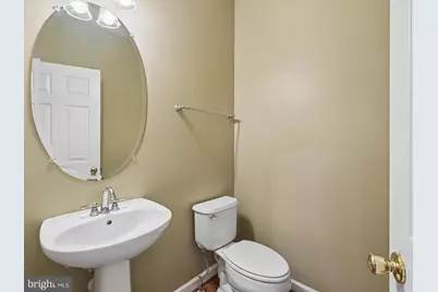 18483 Quantico Gateway Drive, Triangle, VA 22172 - Photo 30