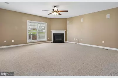 18483 Quantico Gateway Drive, Triangle, VA 22172 - Photo 22