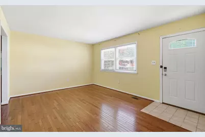 4311 Hendricks Drive, Woodbridge, VA 22193 - Photo 4