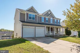 2768 Myrtlewood Dr, Dumfries, VA 22026 - Photo 1