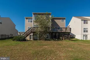2768 Myrtlewood Dr, Dumfries, VA 22026 - Photo 30