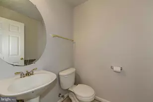2768 Myrtlewood Dr, Dumfries, VA 22026 - Photo 14