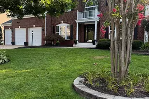 15443 Milton Hall Pl, Manassas, VA 20112 - Photo 2