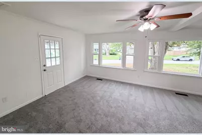 [Address not provided], Woodbridge, VA 22191 - Photo 8