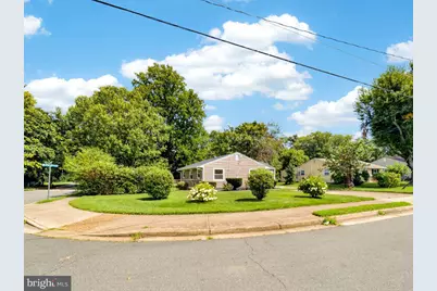 14209 Mount Pleasant Drive, Woodbridge, VA 22191 - Photo 4