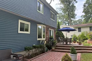 16063 Laconia Cir, Woodbridge, VA 22191 - Photo 8