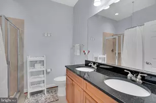 680 Watermans Dr, Woodbridge, VA 22191 - Photo 12