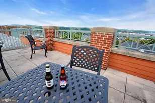 680 Watermans Dr, Woodbridge, VA 22191 - Photo 16