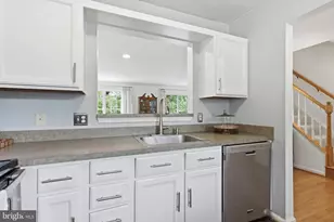 9575 Scales Pl, Bristow, VA 20136 - Photo 8
