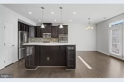 7458 Brunson Circle, Gainesville, VA 20155 - Photo 8