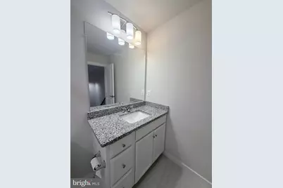 17958 Woods Overlook Drive, Dumfries, VA 22026 - Photo 16