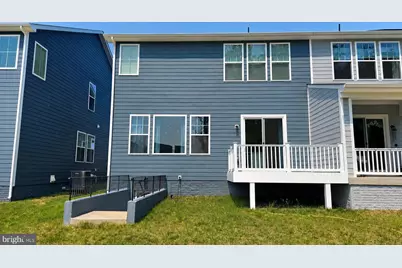 18050 Woods Overlook Drive, Dumfries, VA 22026 - Photo 32